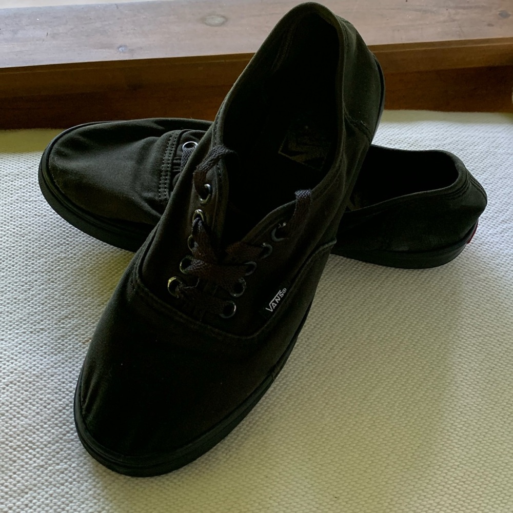 WOMENS VANS SHOES